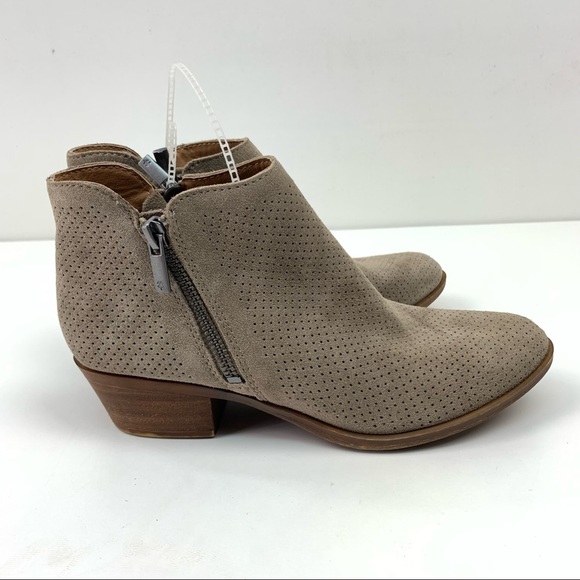 Lucky Brand Bayley 2 Perforated Suede Ankle Bootie Zipper Boho Tan Size 6.5 NWOB - Picture 2 of 10